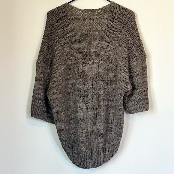 Women's Duffy Gray High Low Open Knit Sweater - Size: Medium - Picture 5 of 6